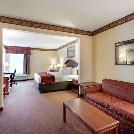 Quality Inn & Suites Bel Air I-95 Exit 77A Eksteriør billede