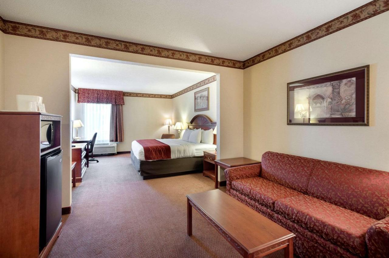 Quality Inn & Suites Bel Air I-95 Exit 77A Eksteriør billede