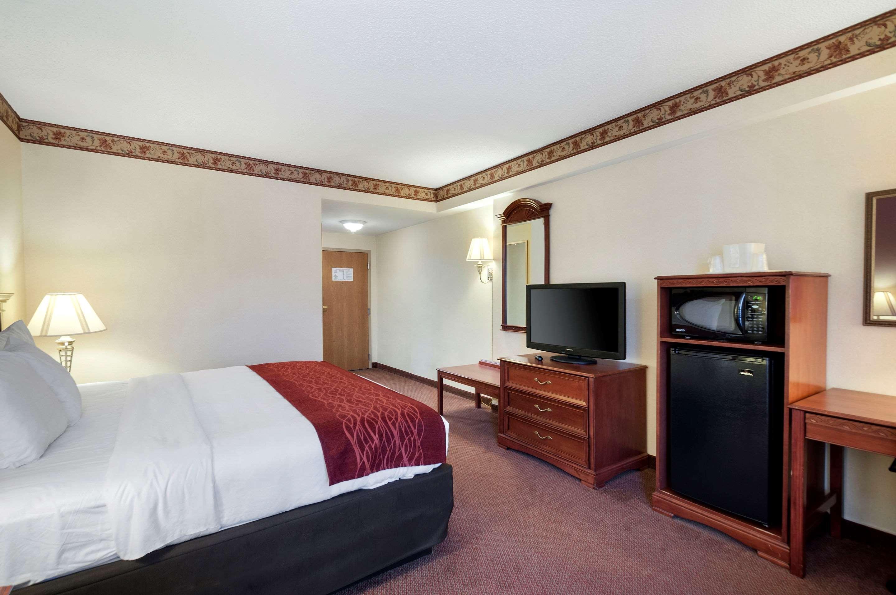 Quality Inn & Suites Bel Air I-95 Exit 77A Eksteriør billede
