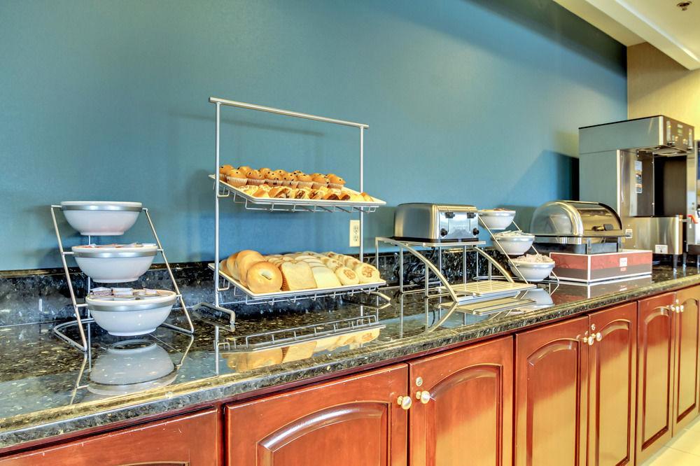 Quality Inn & Suites Bel Air I-95 Exit 77A Eksteriør billede