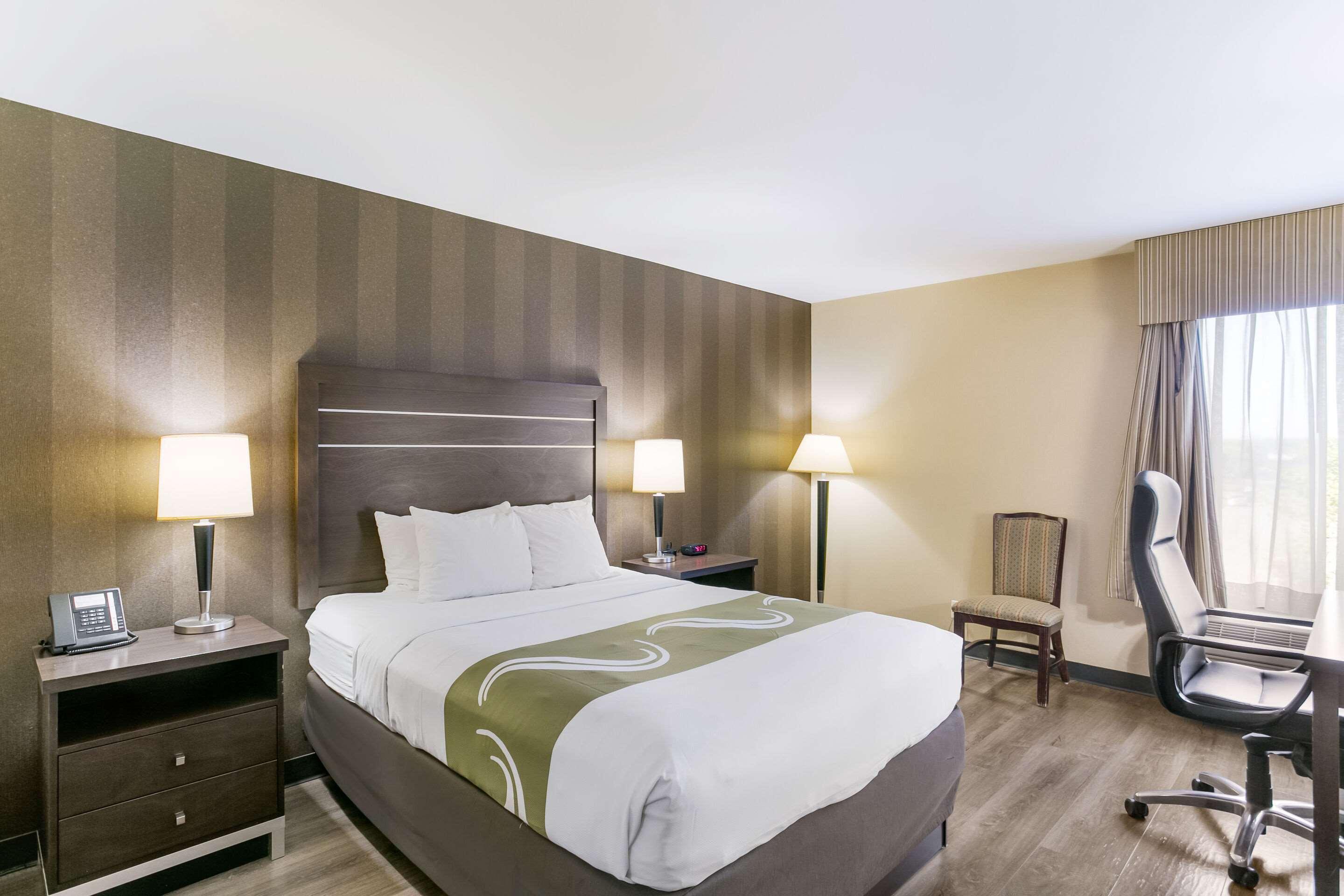Quality Inn & Suites Bel Air I-95 Exit 77A Eksteriør billede