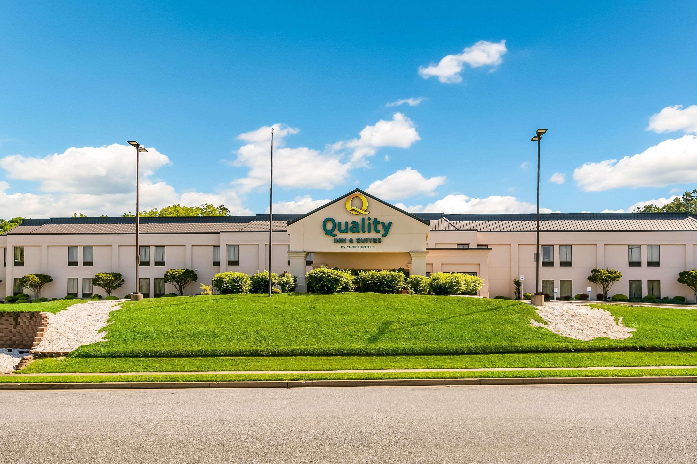Quality Inn & Suites Bel Air I-95 Exit 77A Eksteriør billede