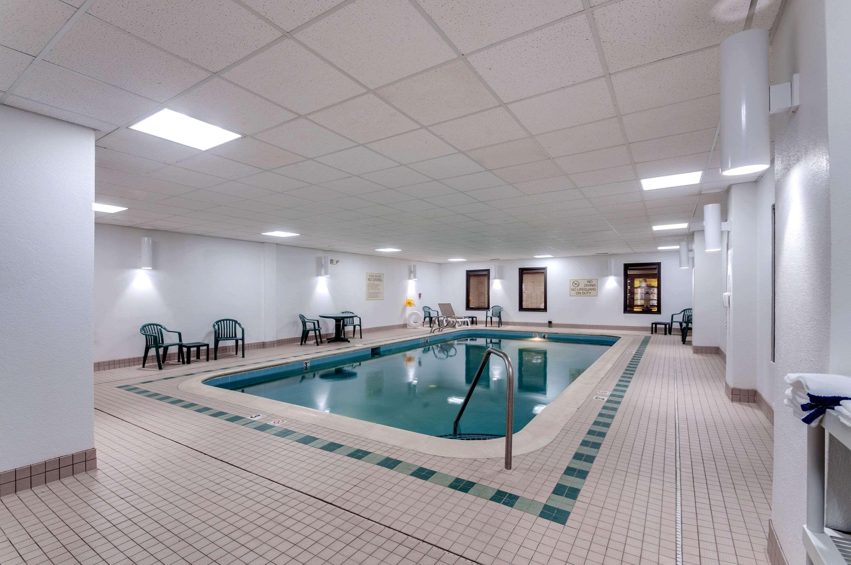 Quality Inn & Suites Bel Air I-95 Exit 77A Eksteriør billede