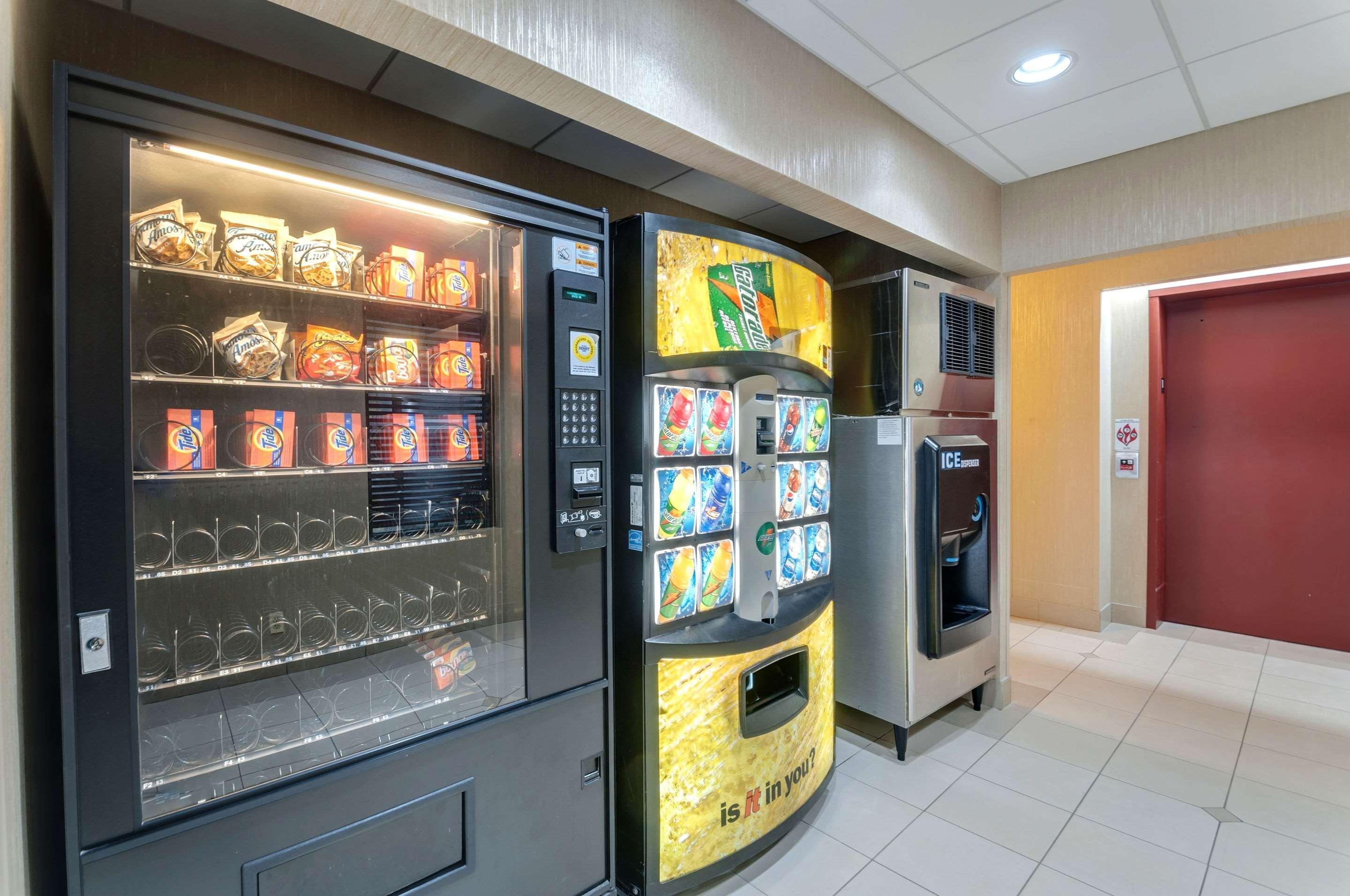 Quality Inn & Suites Bel Air I-95 Exit 77A Eksteriør billede