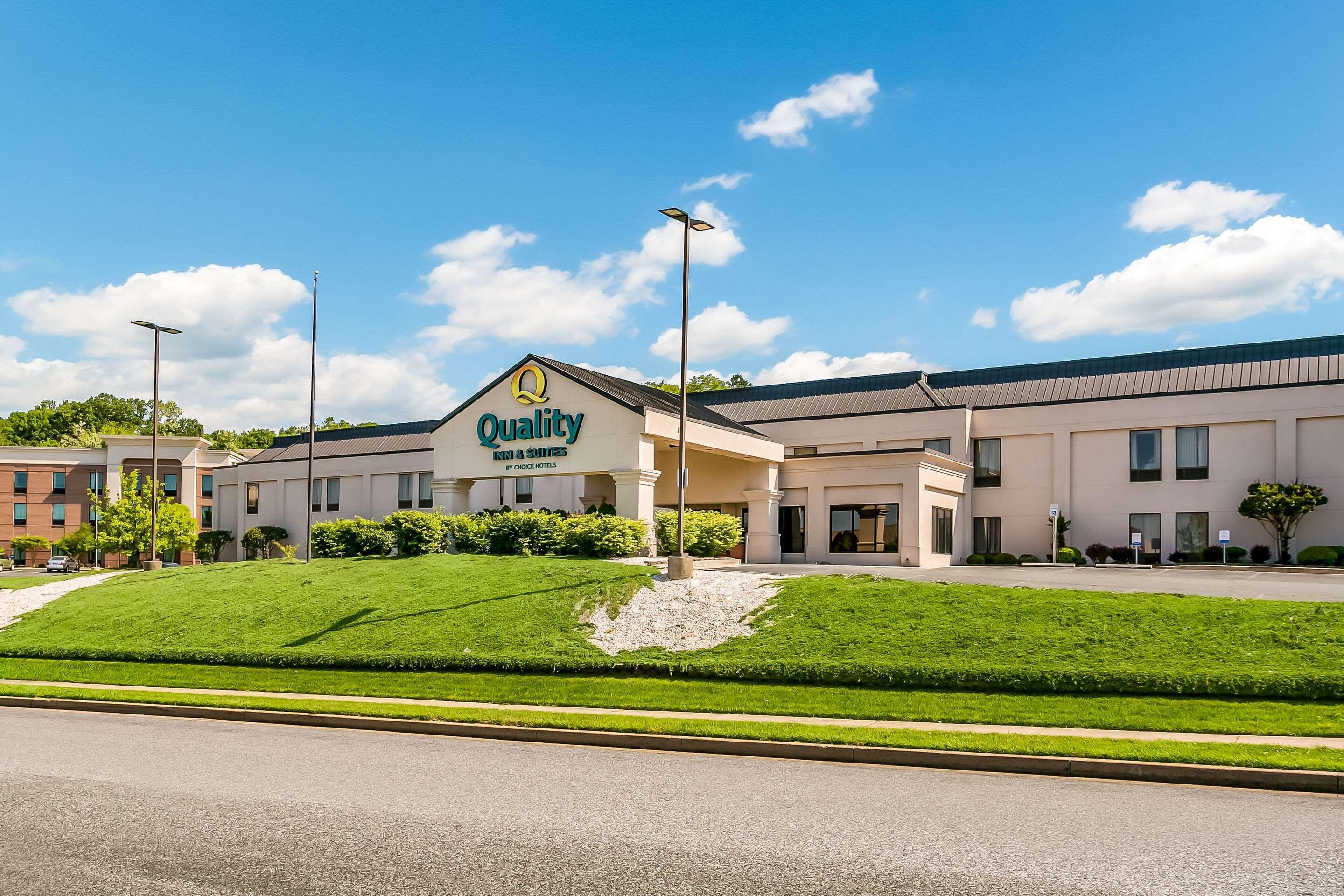 Quality Inn & Suites Bel Air I-95 Exit 77A Eksteriør billede