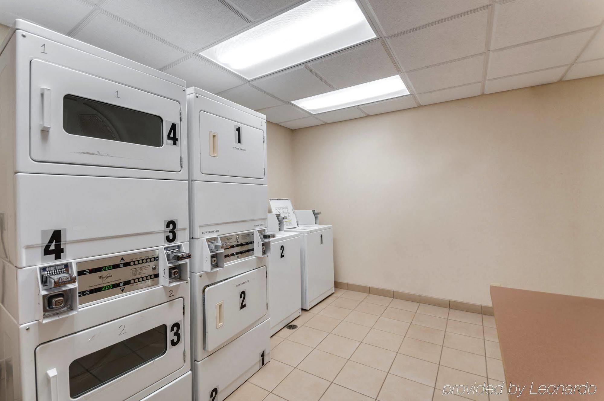 Quality Inn & Suites Bel Air I-95 Exit 77A Eksteriør billede
