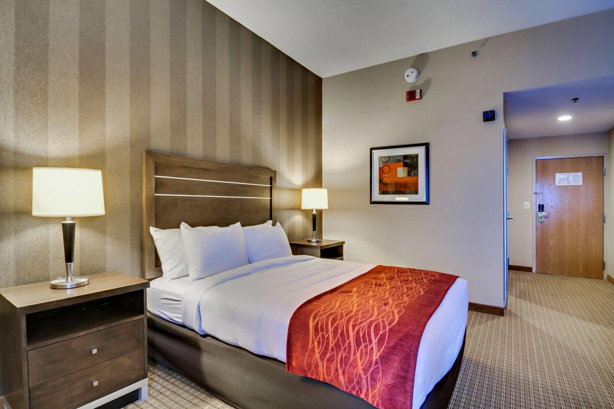 Quality Inn & Suites Bel Air I-95 Exit 77A Eksteriør billede