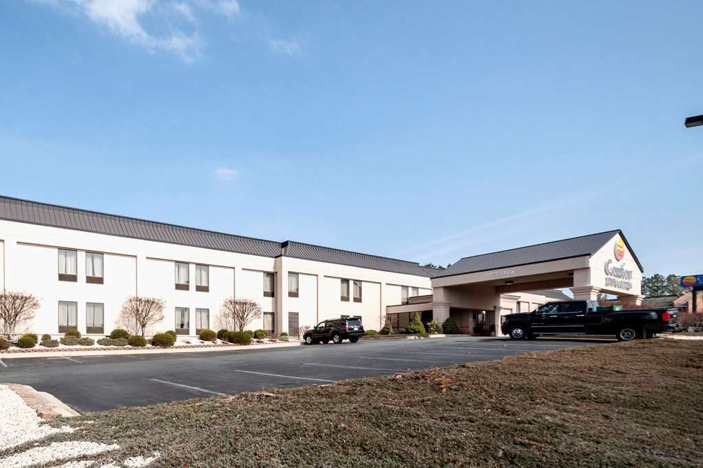 Quality Inn & Suites Bel Air I-95 Exit 77A Eksteriør billede